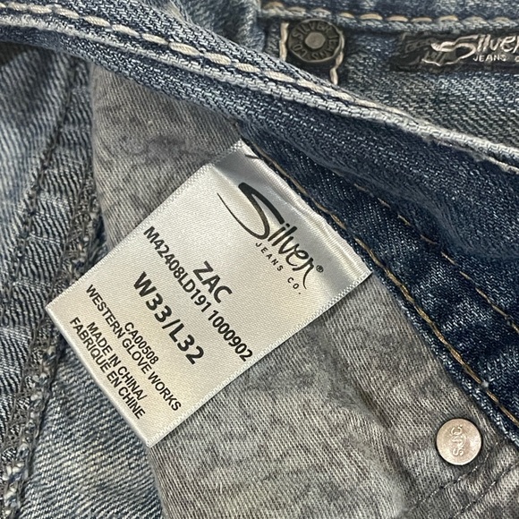 Men’s Silver Jeans Co Zac Relaxed Straight Leg Jeans - Picture 6 of 10